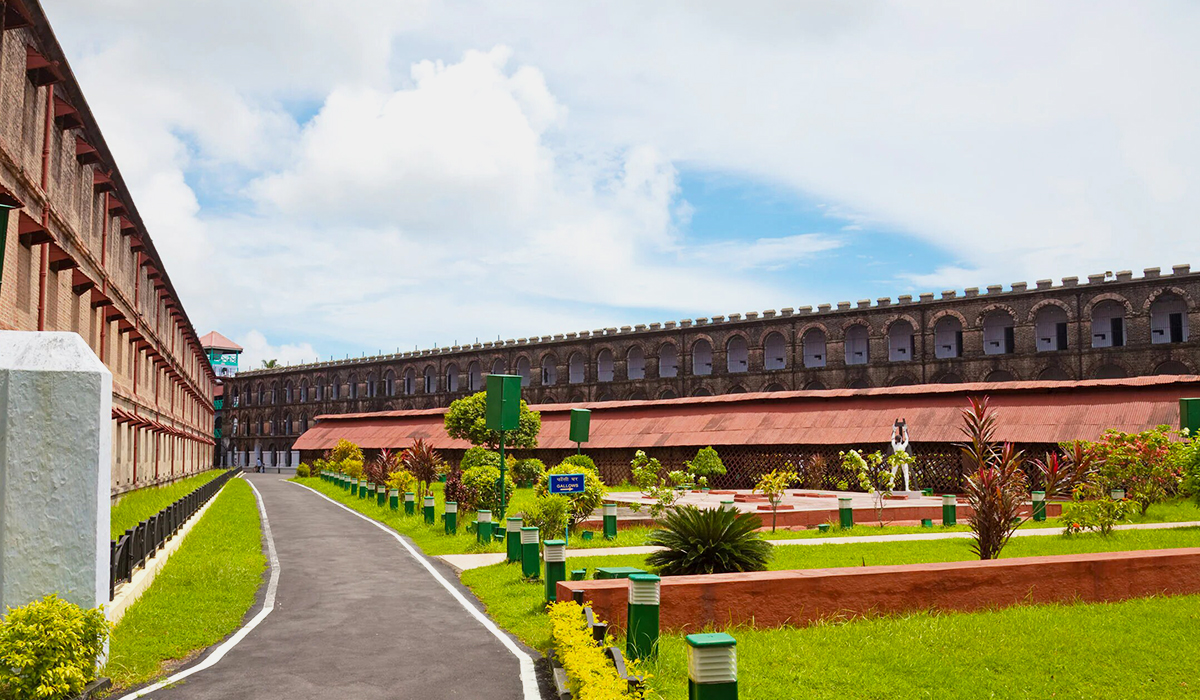 Cellular-Jail-1